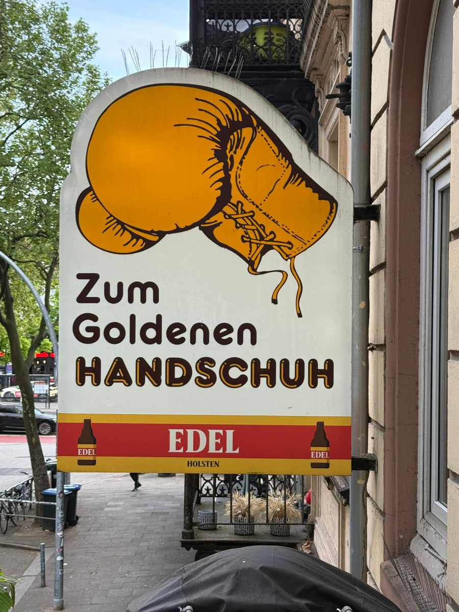 T-Shirt Goldener Handschuh – Zum Goldenen Handschuh