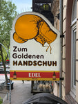 T-Shirt Goldener Handschuh